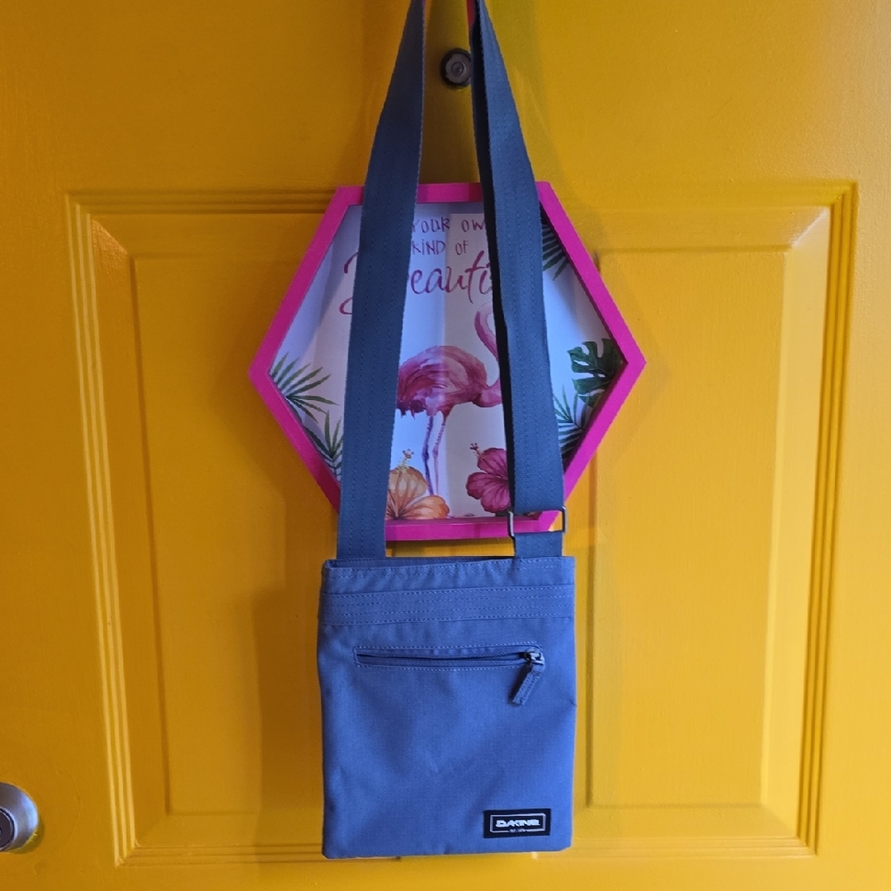 Dakine Gray Crossbody Bag
